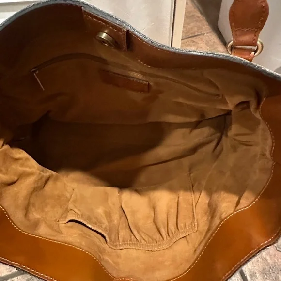 Patricia Nash Butterfly Multicolor Floral Tote - Picture 4 of 4